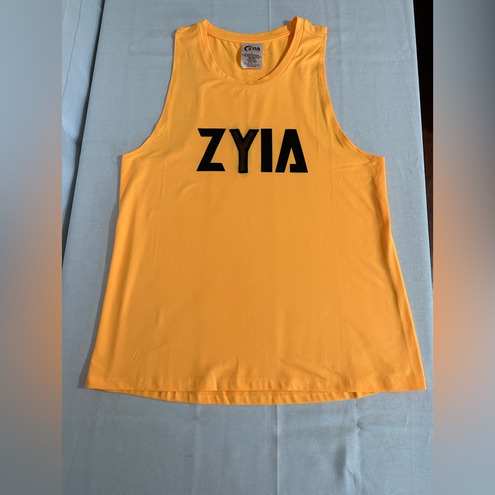 Zyia tank top size small